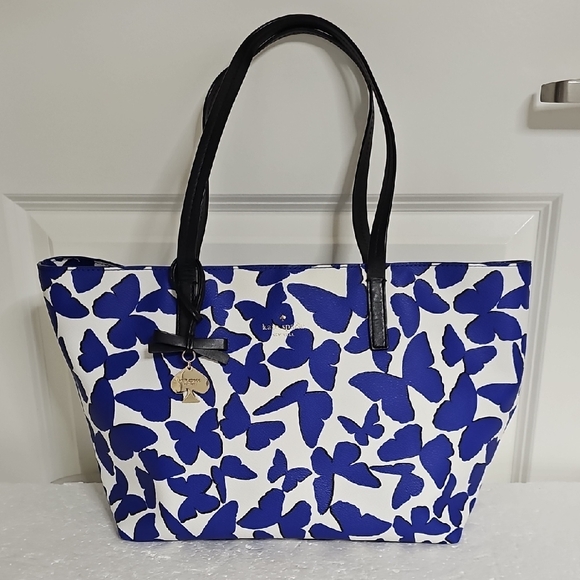 kate spade Handbags - KATE SPADE🔥🔥HOST PICK🔥🔥 Large Butterfly Print Tote Bag